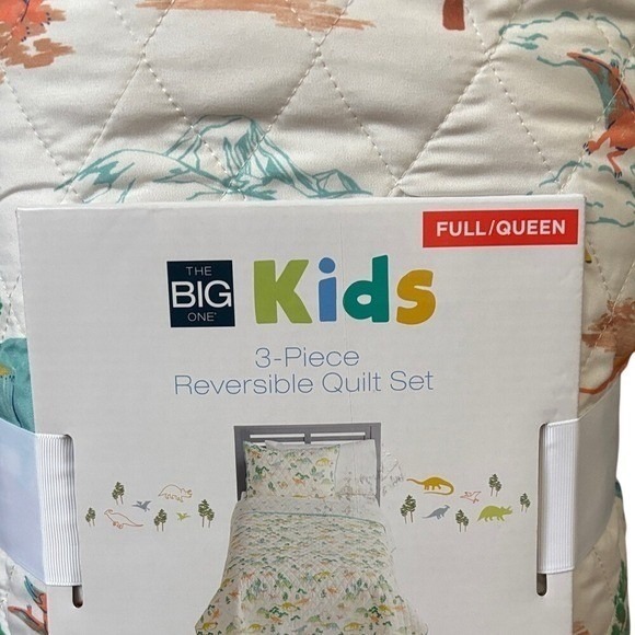 The Big One Kids Dinosaur Reversible Quilt Set Queen/Full & Full Sheets NWT - Picture 5 of 14